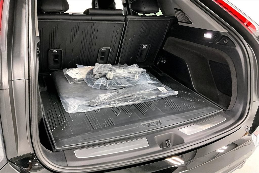 2027 Cadillac OPTIQ Luxury - Photo 30