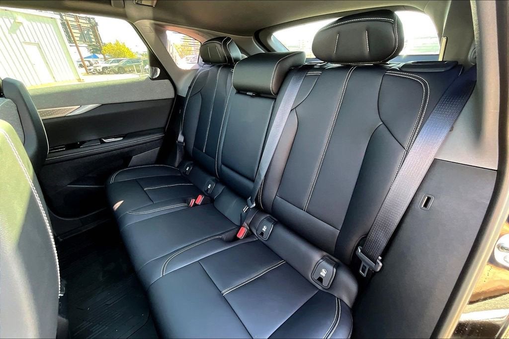 2025 Cadillac OPTIQ Sport 1