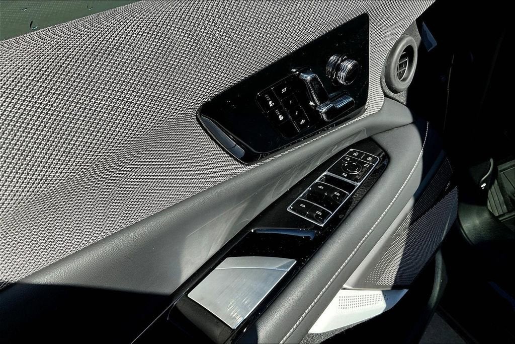 2025 Cadillac OPTIQ Sport 1