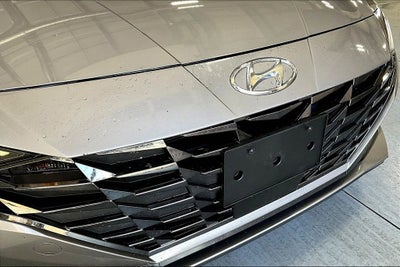 2022 Hyundai Elantra Hybrid Limited