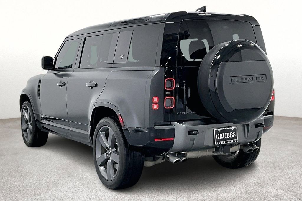 2024 Land Rover Defender Carpathian Edition