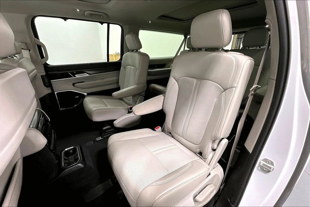 2024 Jeep Wagoneer L Series III 4x4