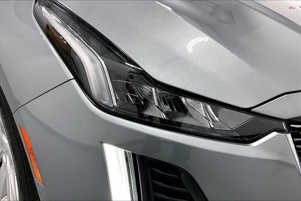 2023 Cadillac CT5 Luxury