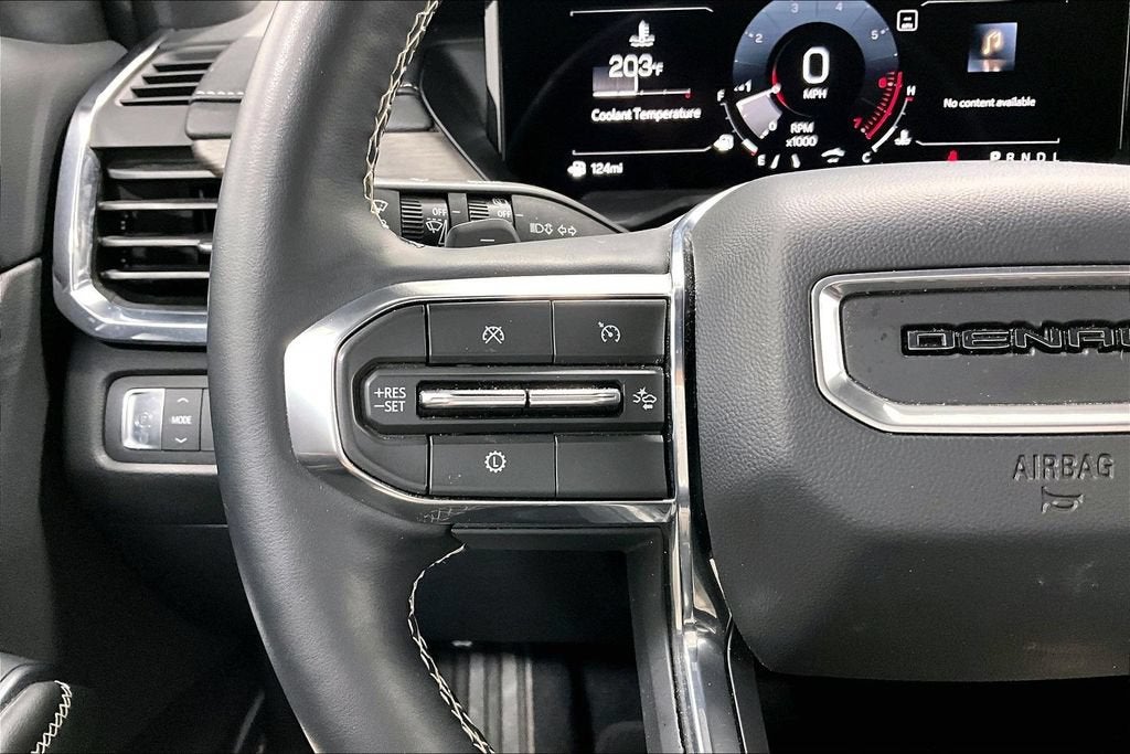 2025 GMC Acadia Denali