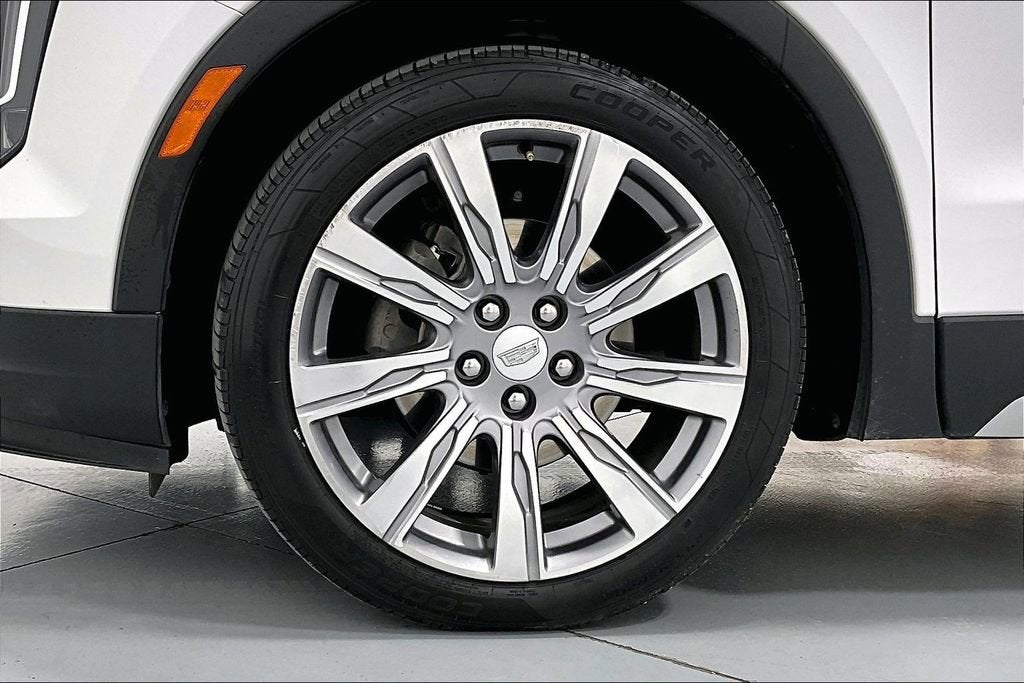 2020 Cadillac XT4 FWD Premium Luxury