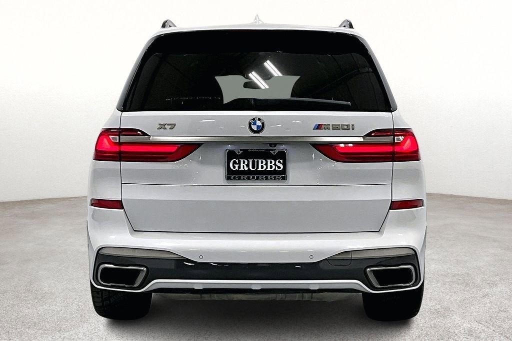 2020 BMW X7 M50i